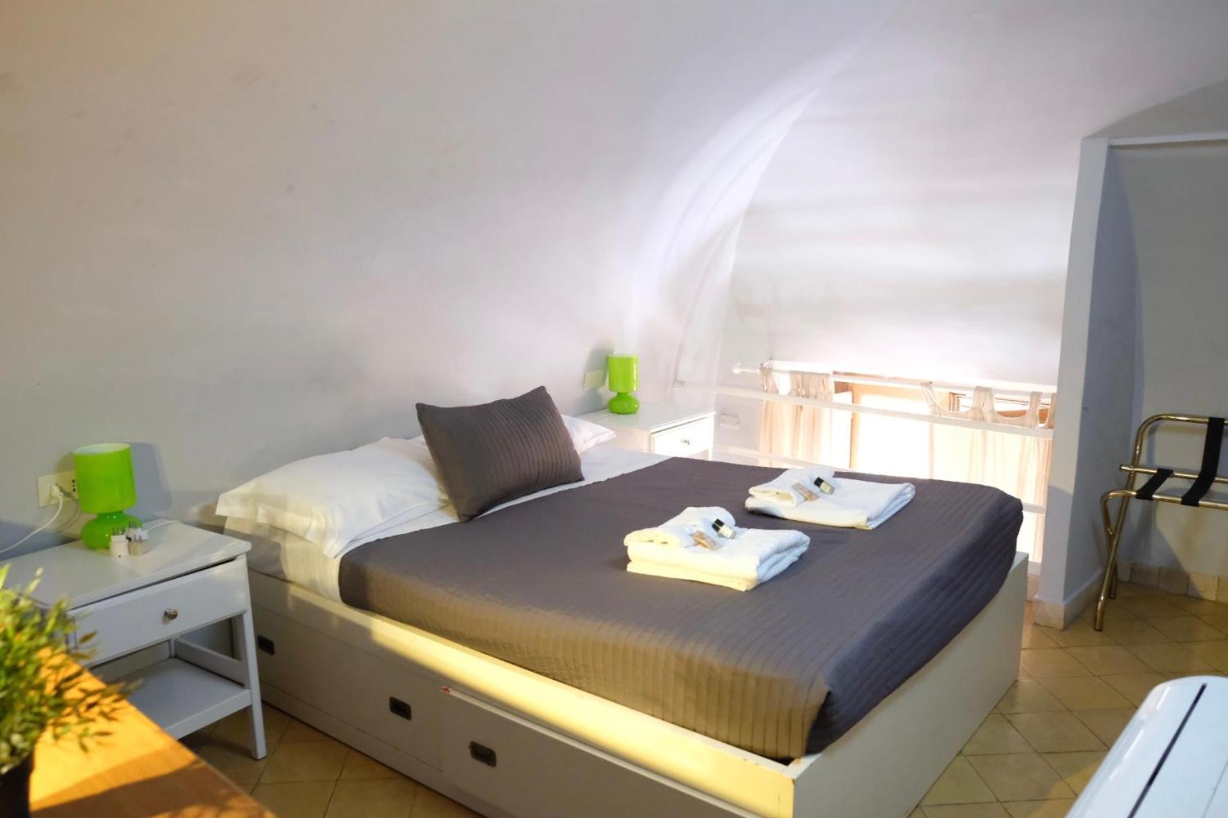 Apartment Via Giulia โรม ภายนอก รูปภาพ