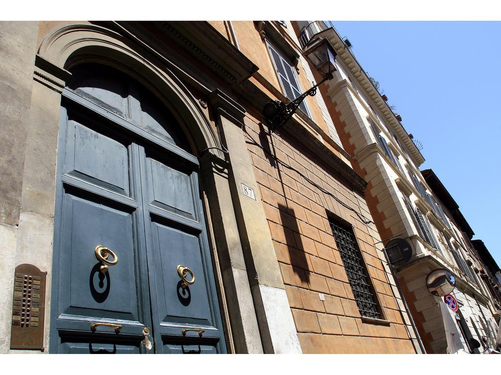 Apartment Via Giulia โรม ภายนอก รูปภาพ
